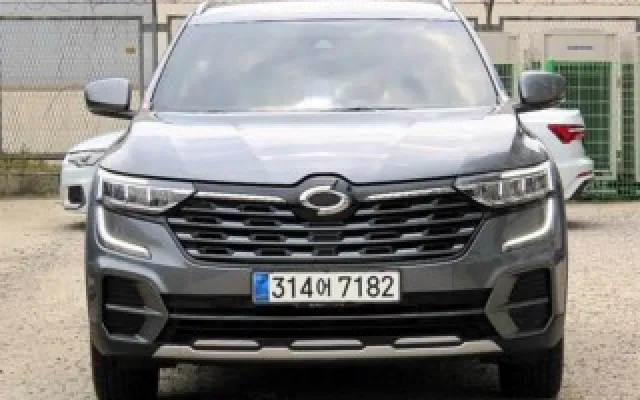 QM6중고 더뉴QM6 2.0 LPe RE 시그니처 2WD 매물 사진 2 - 2023/09 84,763km